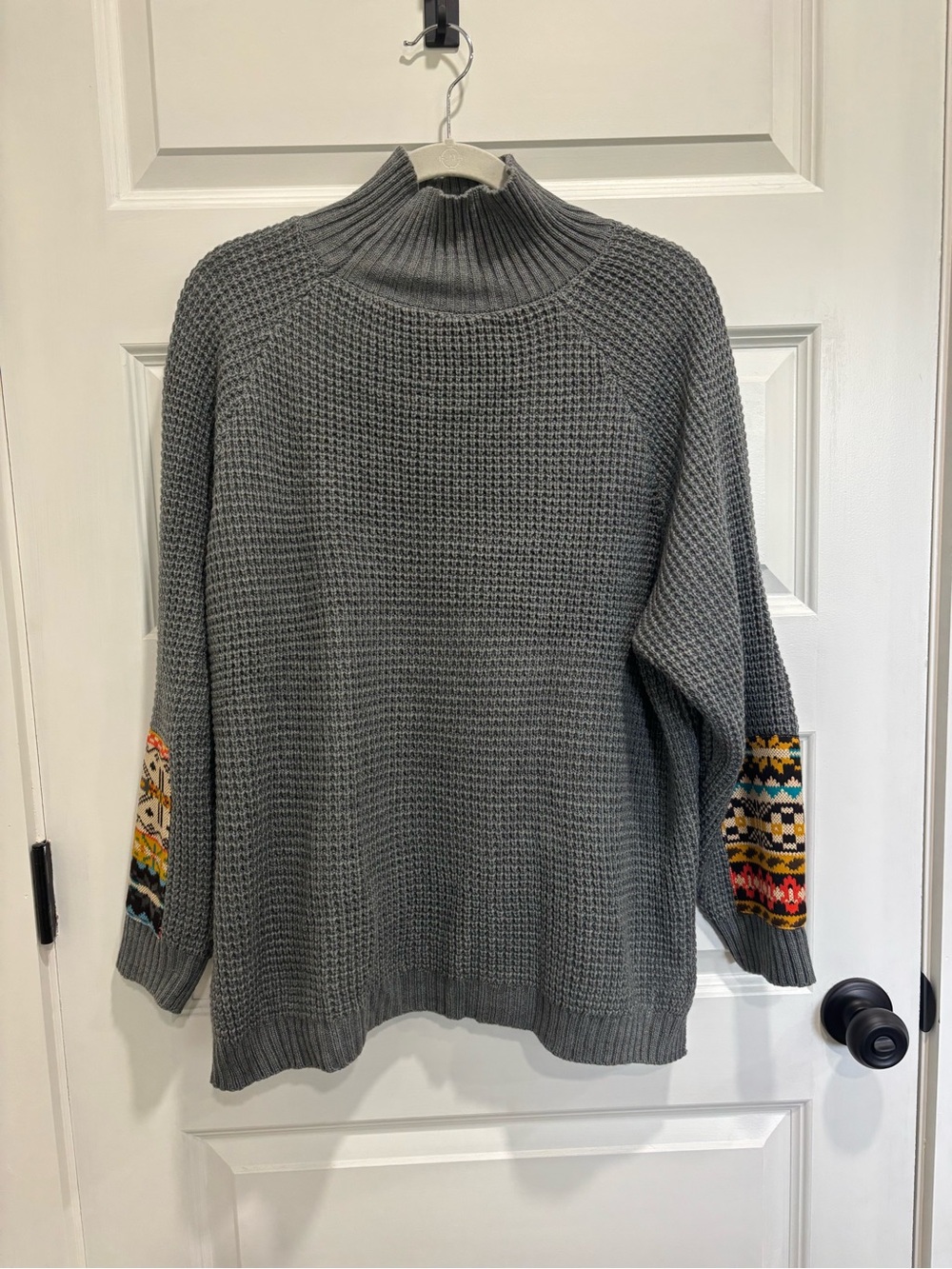 Cozy Gray Waffle Knit Turtleneck Sweater with Patterned Panels